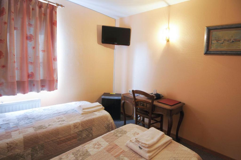 Hotel Restaurant La Ferme De Grambais Nivelles Habitación foto